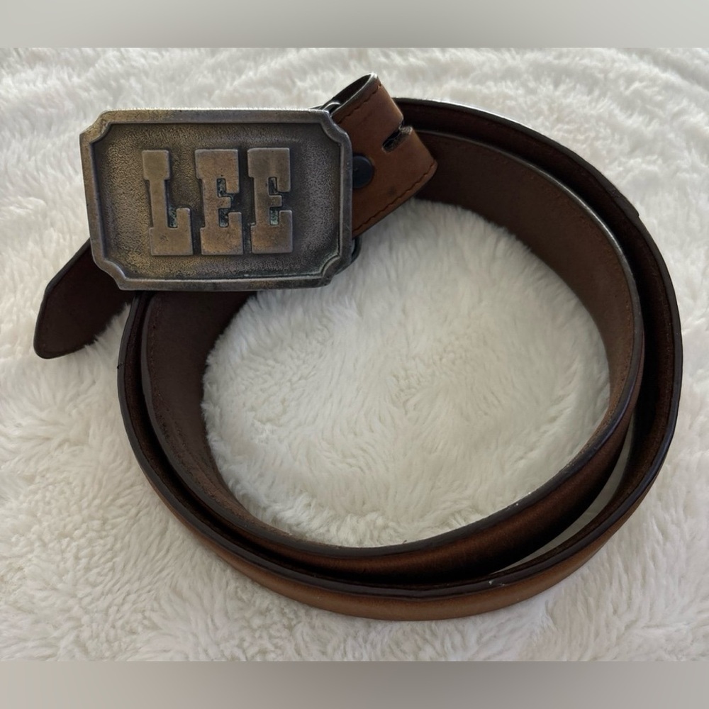 Vintage Lee leather belt